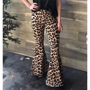 SEXY & WILD Flare Pants Jean S M L Peach Love